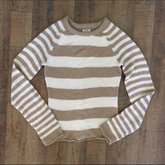 Grane Crewneck Sweater - Picture 6 of 6